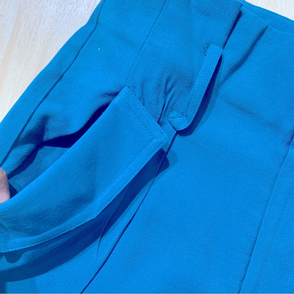 A New Day Teal A-Line Shorts Size 2 Color Green - Picture 2 of 7